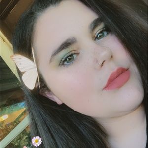 Meet your Posher, Kylie